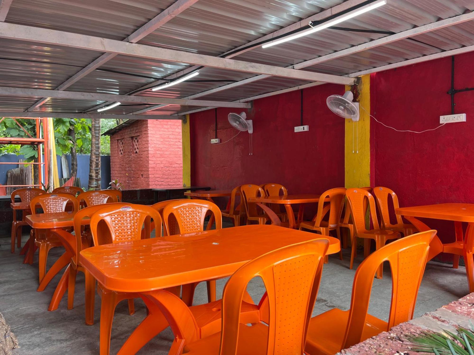 Karjat In Resort Buitenkant foto