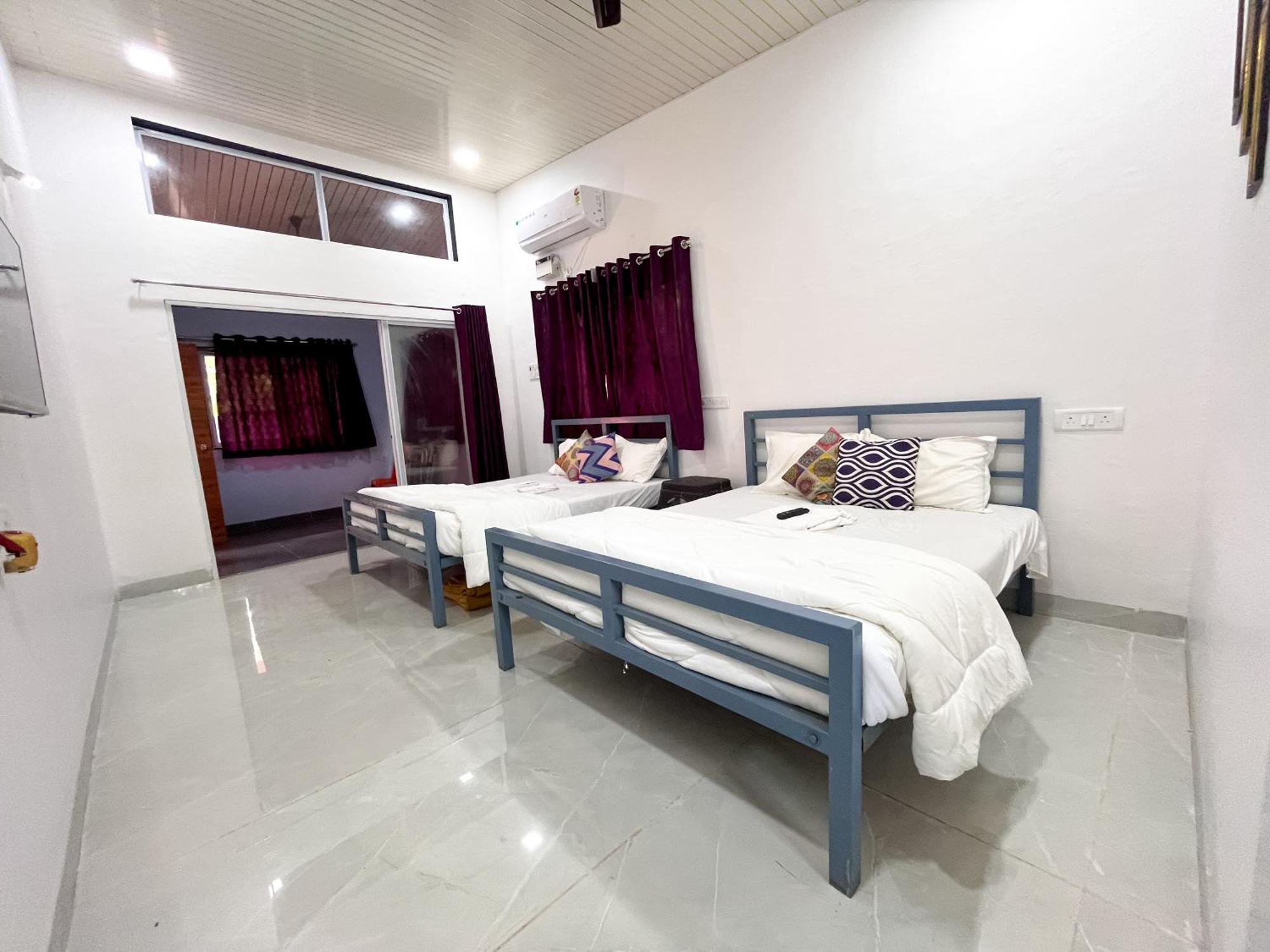 Karjat In Resort Buitenkant foto