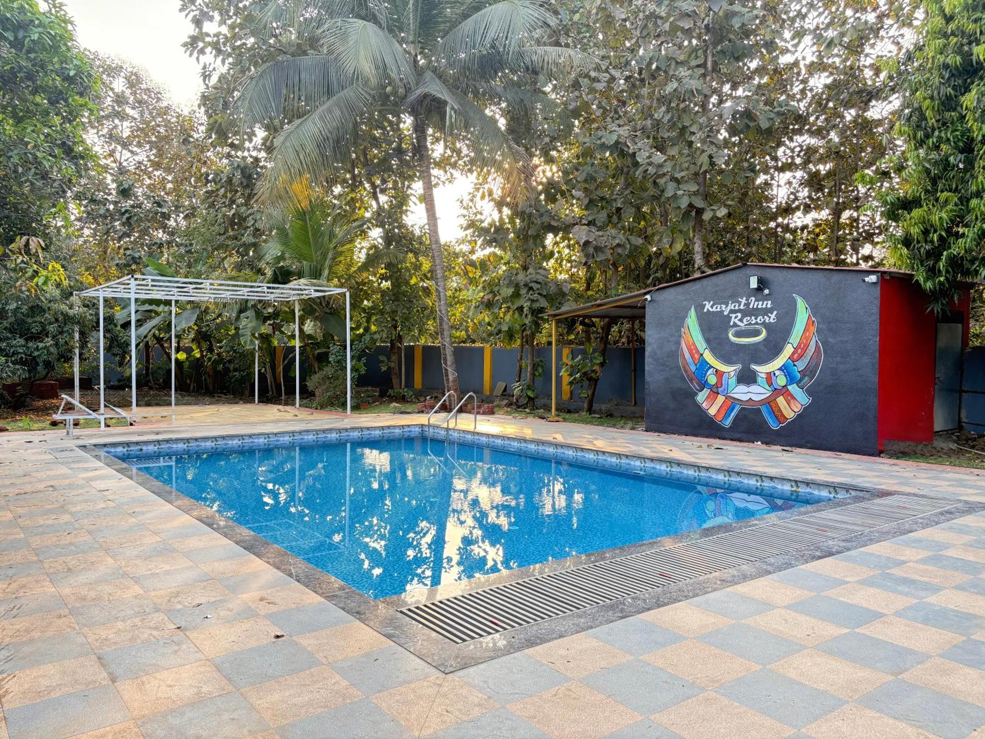 Karjat In Resort Buitenkant foto